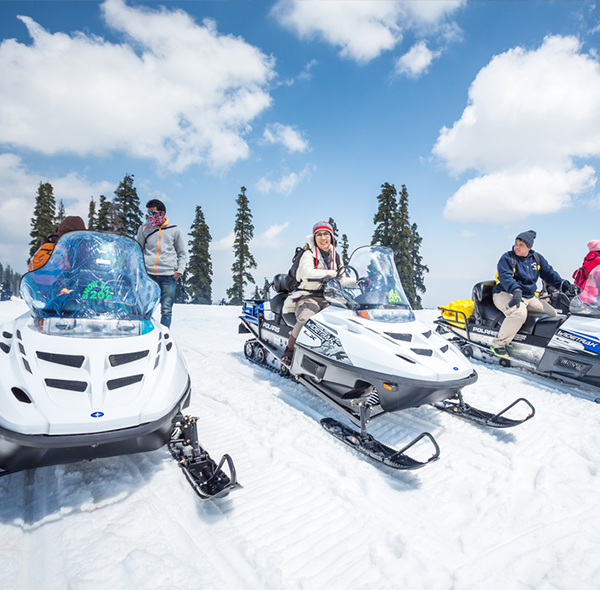 kashmir-winter-scooter